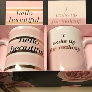 Beautiful mug set. New.